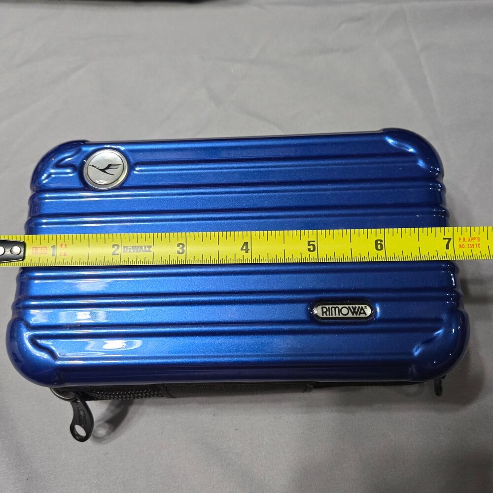 RIMOWA x Lufthansa First Class Amenity Kit Case Metallic Blue Hard Shell - Picture 5 of 6